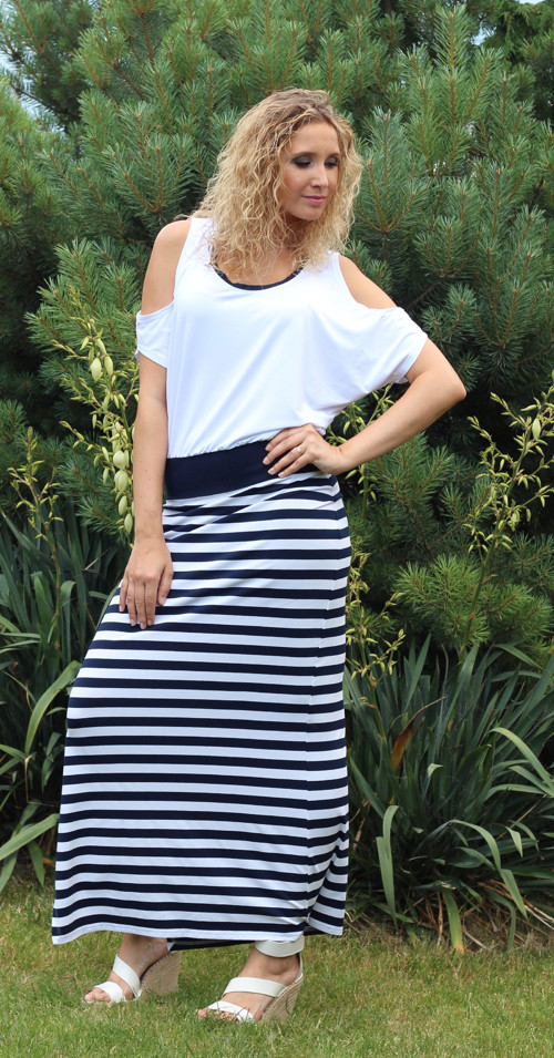 Námořnické šaty s dlouhou sukní