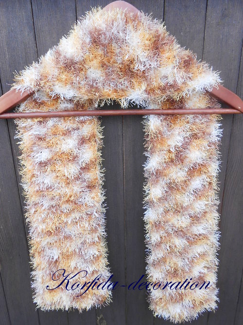 Šála hnědobílá 5/15