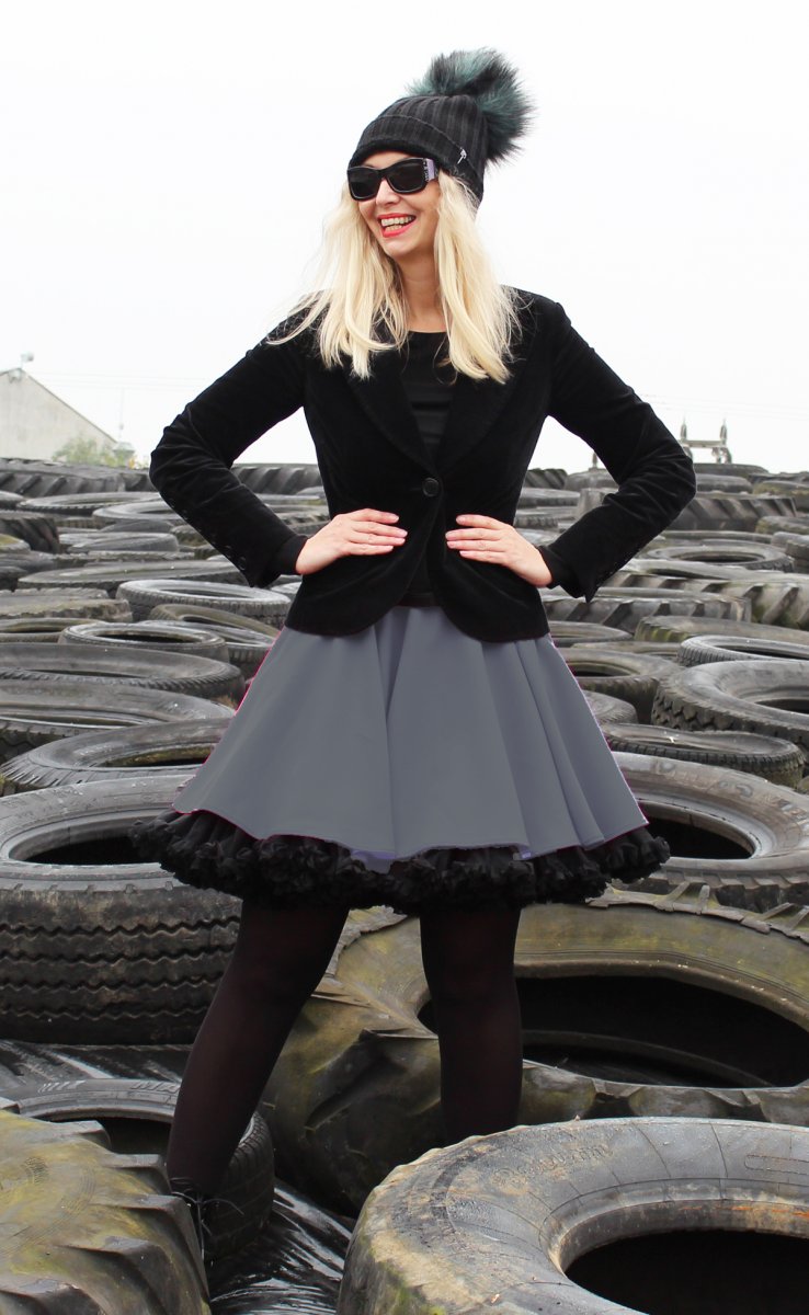 FuFu sukně šedá s černou spodničkou