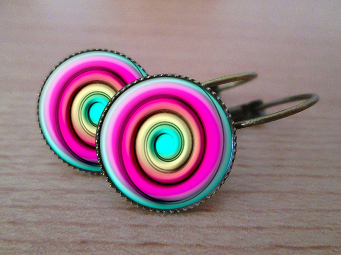 VINTAGE VISACÍ NÁUŠNICE - Crazy spirály 1