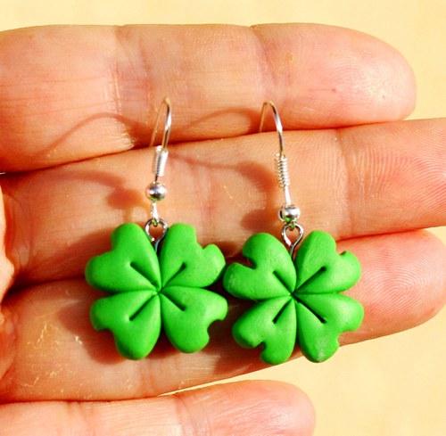 šperky z polymerů :-)