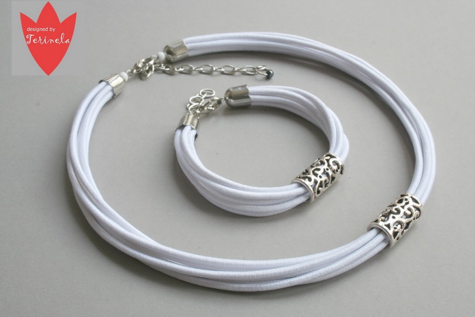 Náhrdelník a náramek © Být půvabná ...