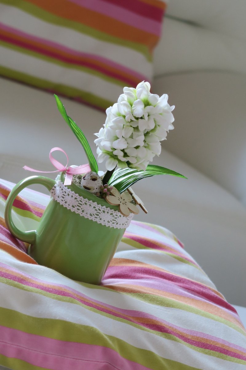 Dárkový hrneček "Jarní čaj o páté"