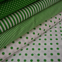 Bavlněná látka - metráž - zelený puntík na bílé - š. 150 cm
