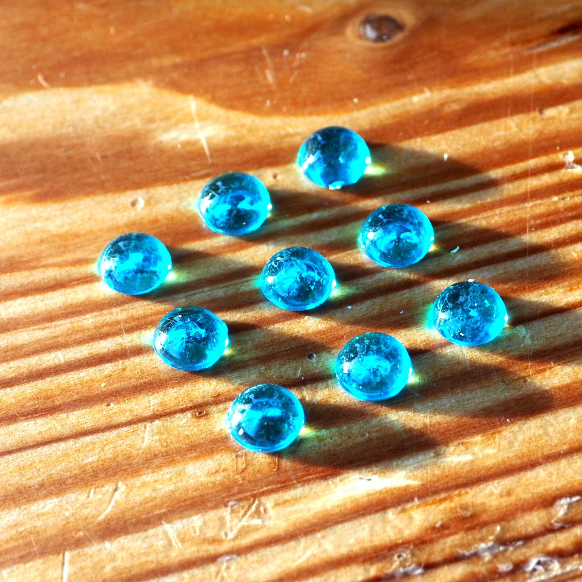 Plastový Kabošon 7mm - 10ks - Modrý