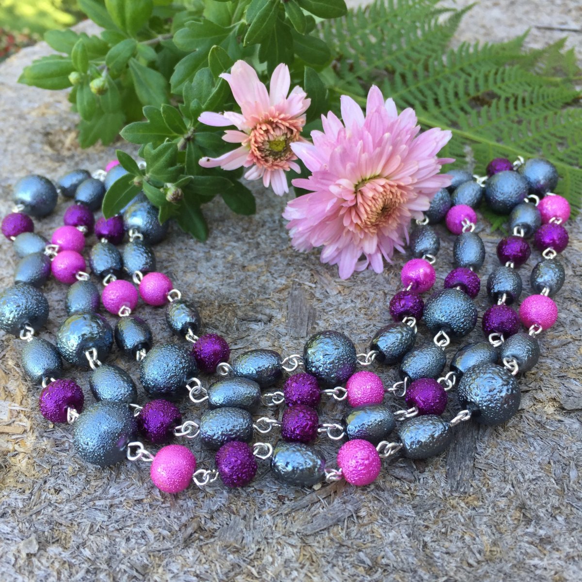 Korále šedo růžové