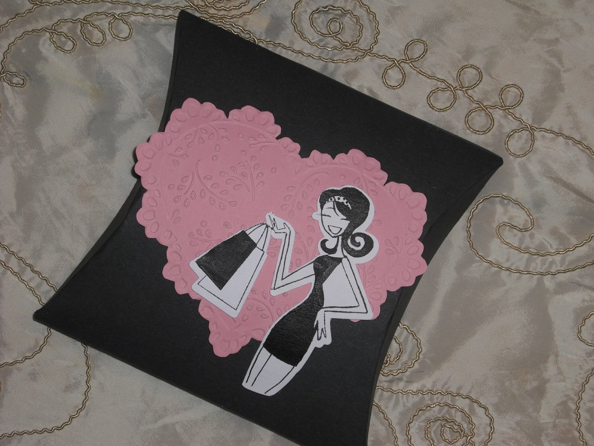 Dárková krabička s dámou