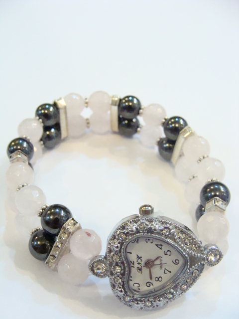 hodinky z Růženínu a Hematitu