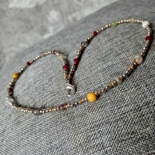 Náhrdelník mix minerálů