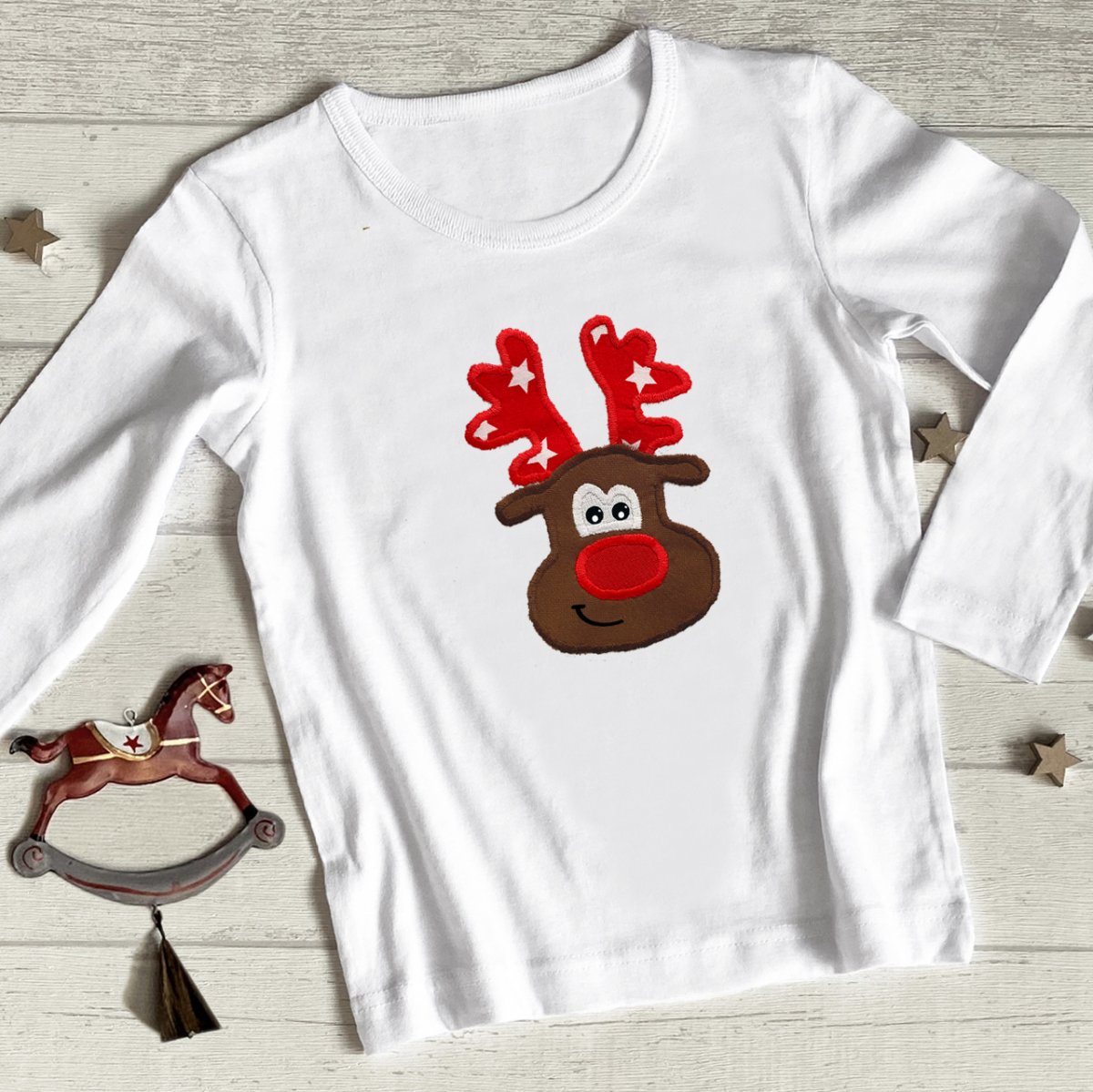 Klučičí triko s vánočním sobem