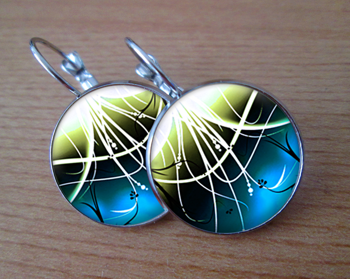 Deep in the sea - VISACÍ NÁUŠNICE 