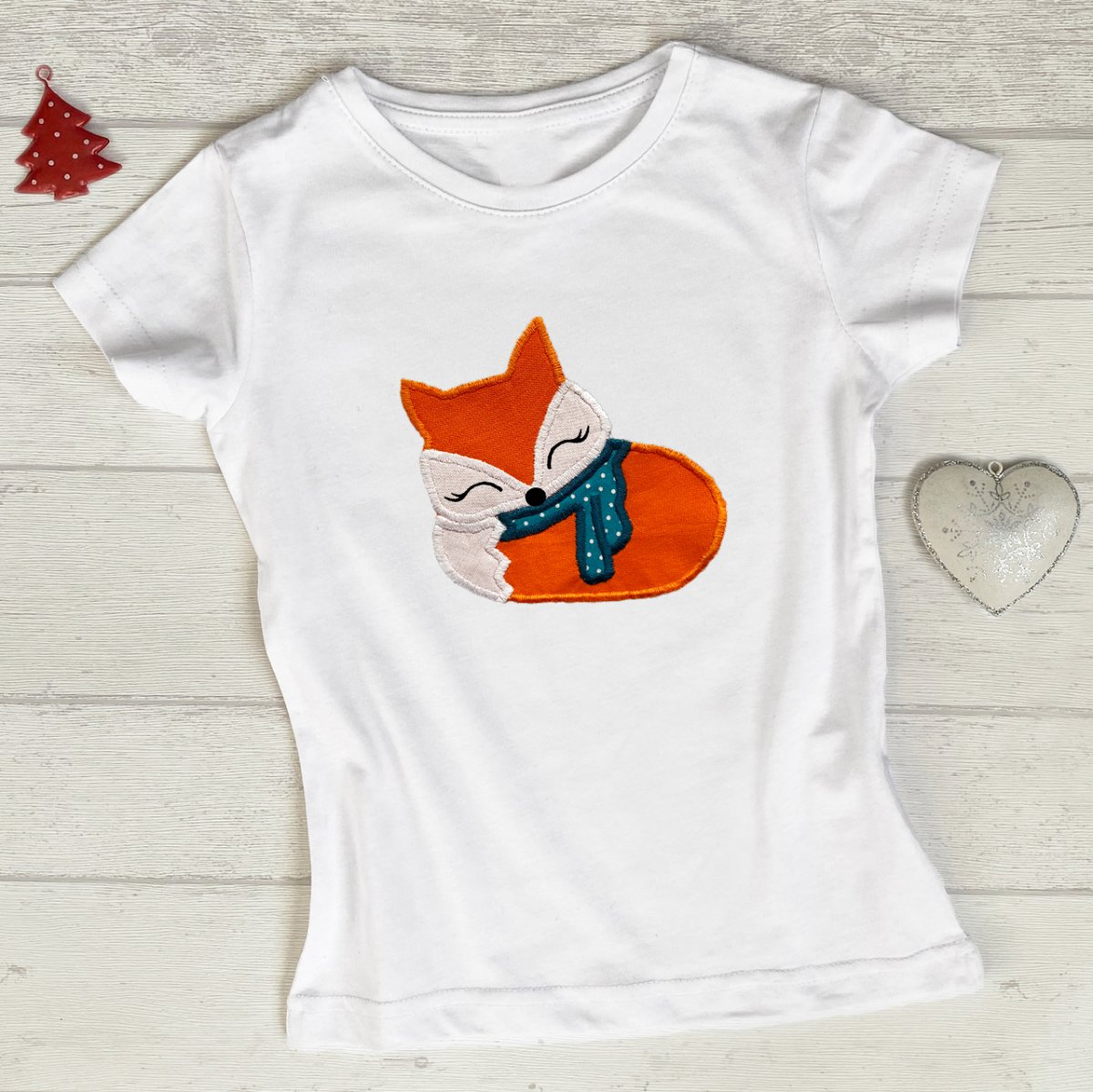 Dívčí tričko se zachumlanou liškou