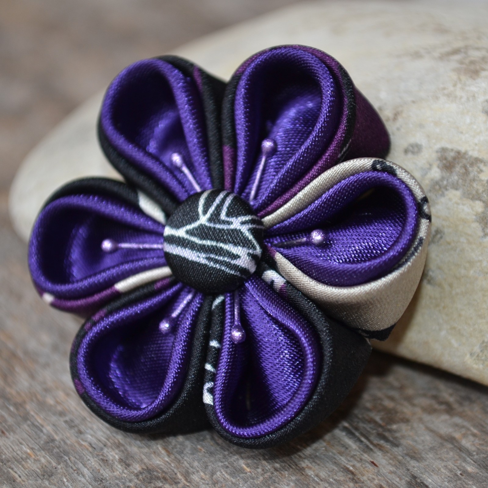 Kanzashi brož - Teef