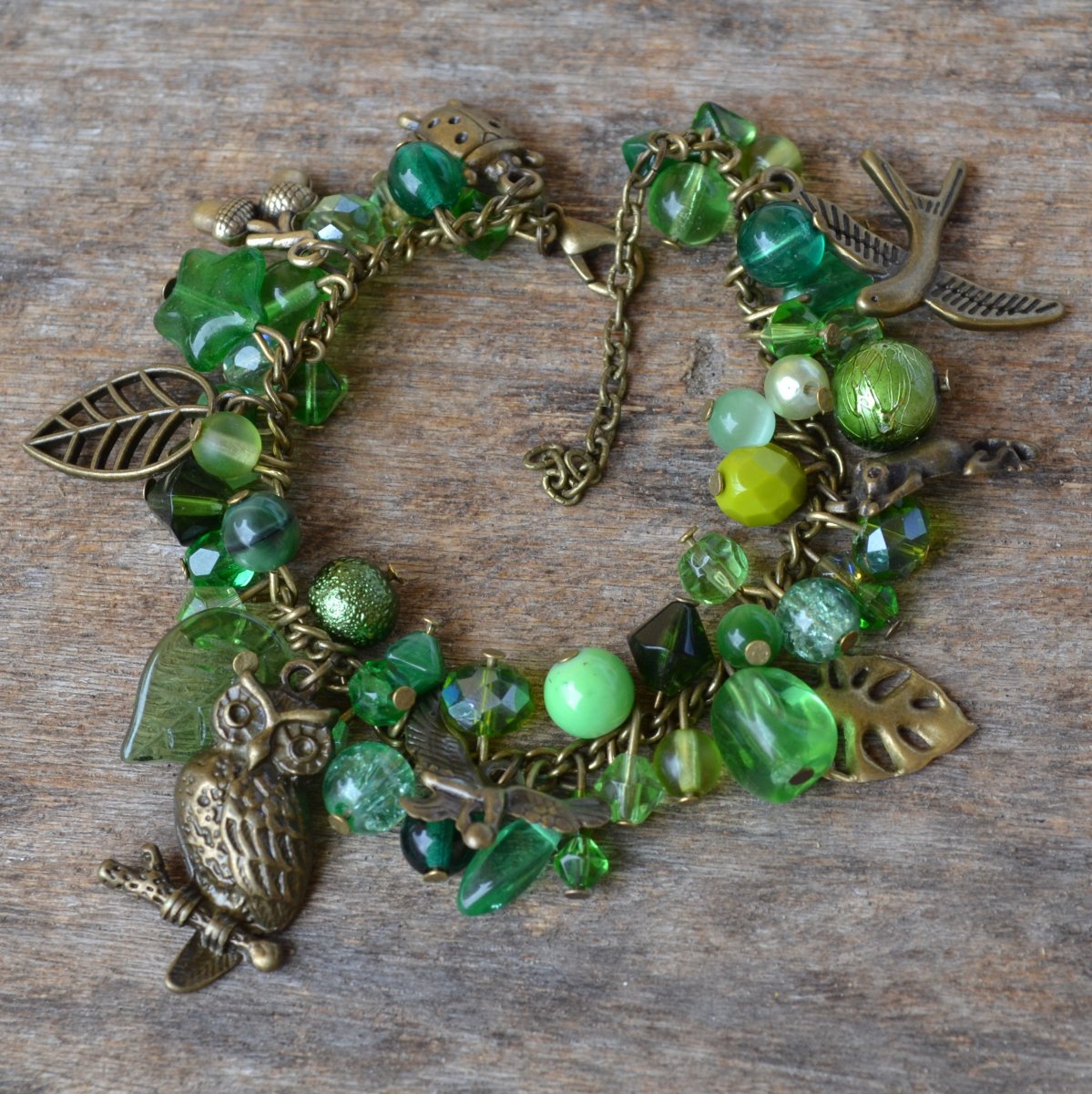 ketlovaný náramek - zelený