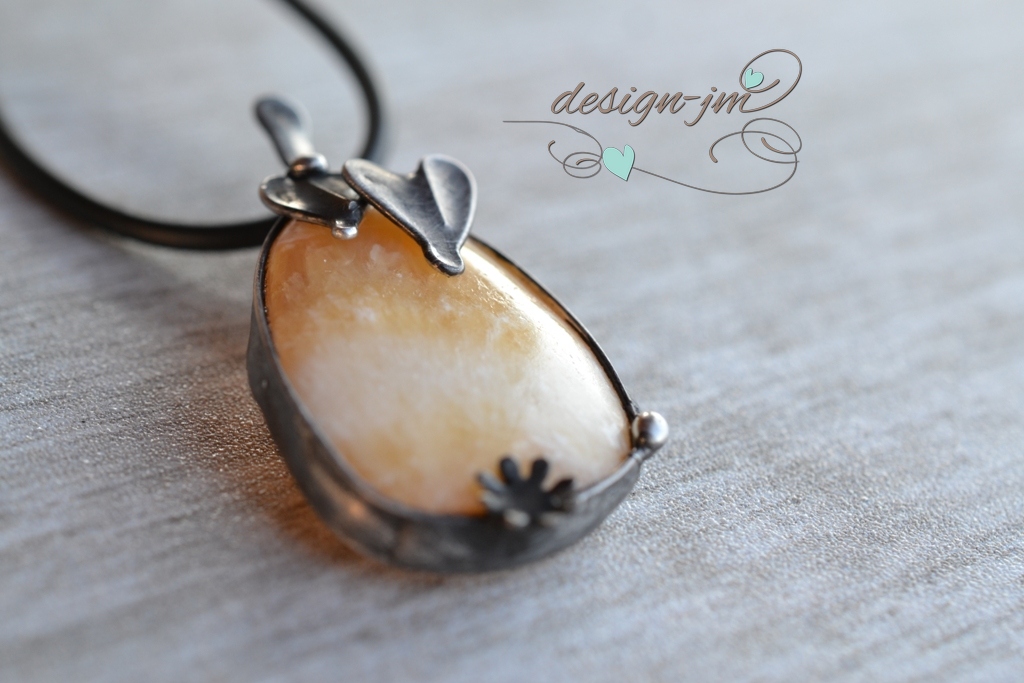 Taková šťavnatá, máslová hruška :-)