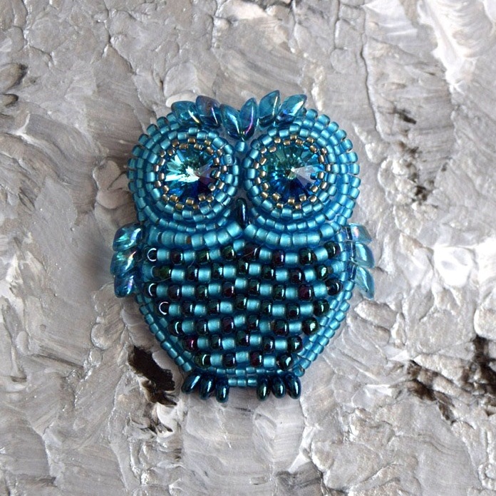 Sovička se Swarovskiho očičky - azurová