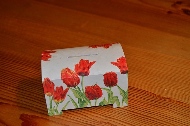 Pokladnička tulipány