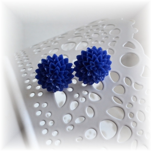 Pecky - tmavě modré astry