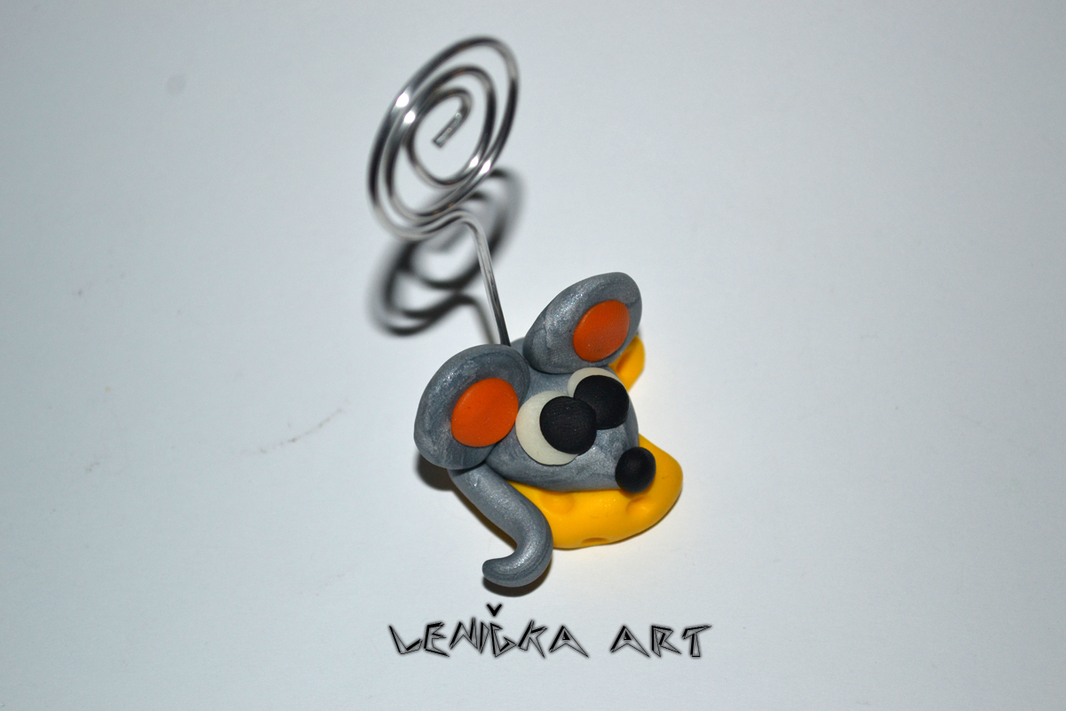 Stojánek na fotky myška se sýrem