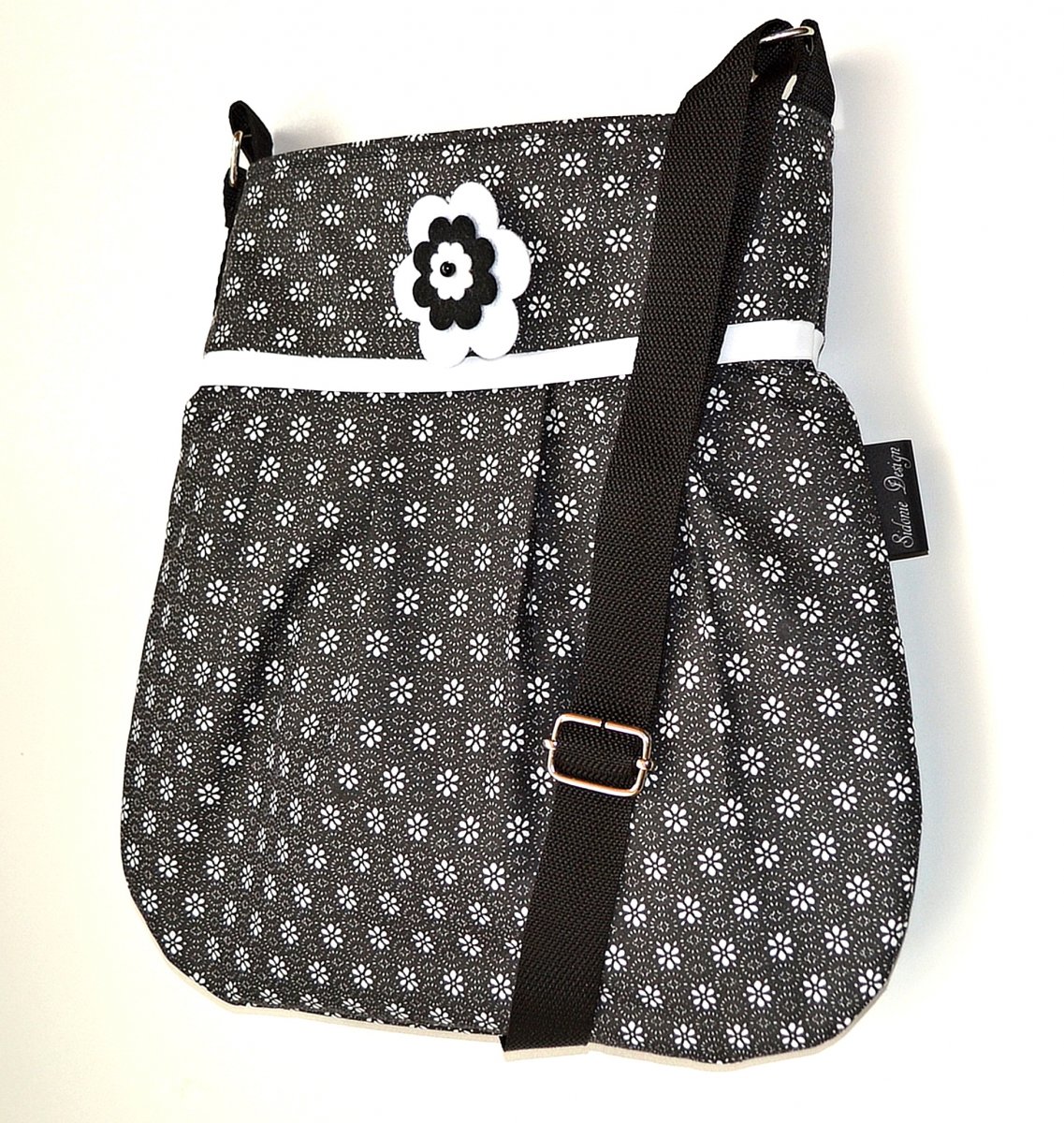 kabelka Black and White 2