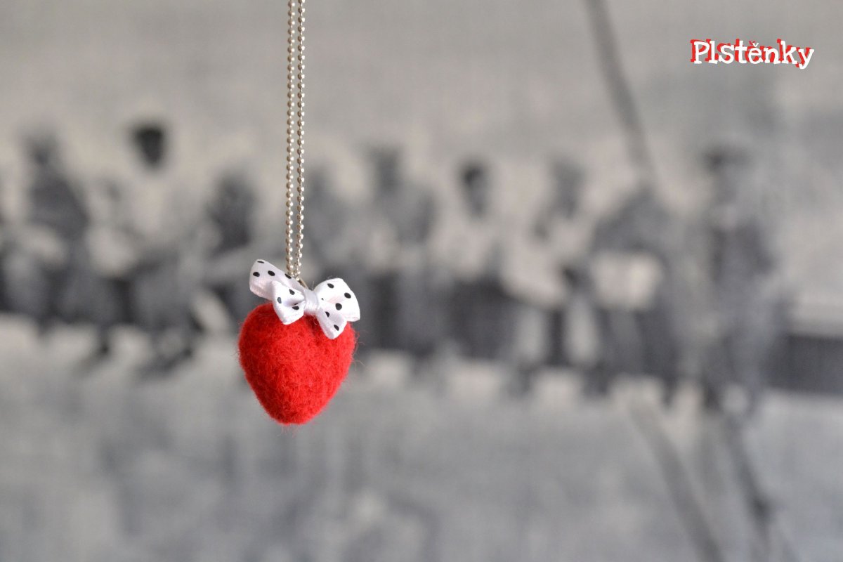 Srdce na dlani - náhrdelník