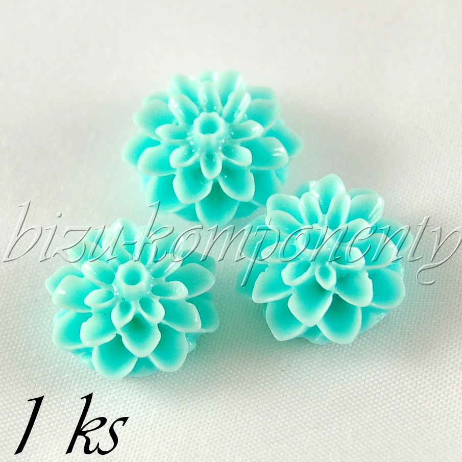 Světle modrozelený kabošon jiřinka (35 0020)