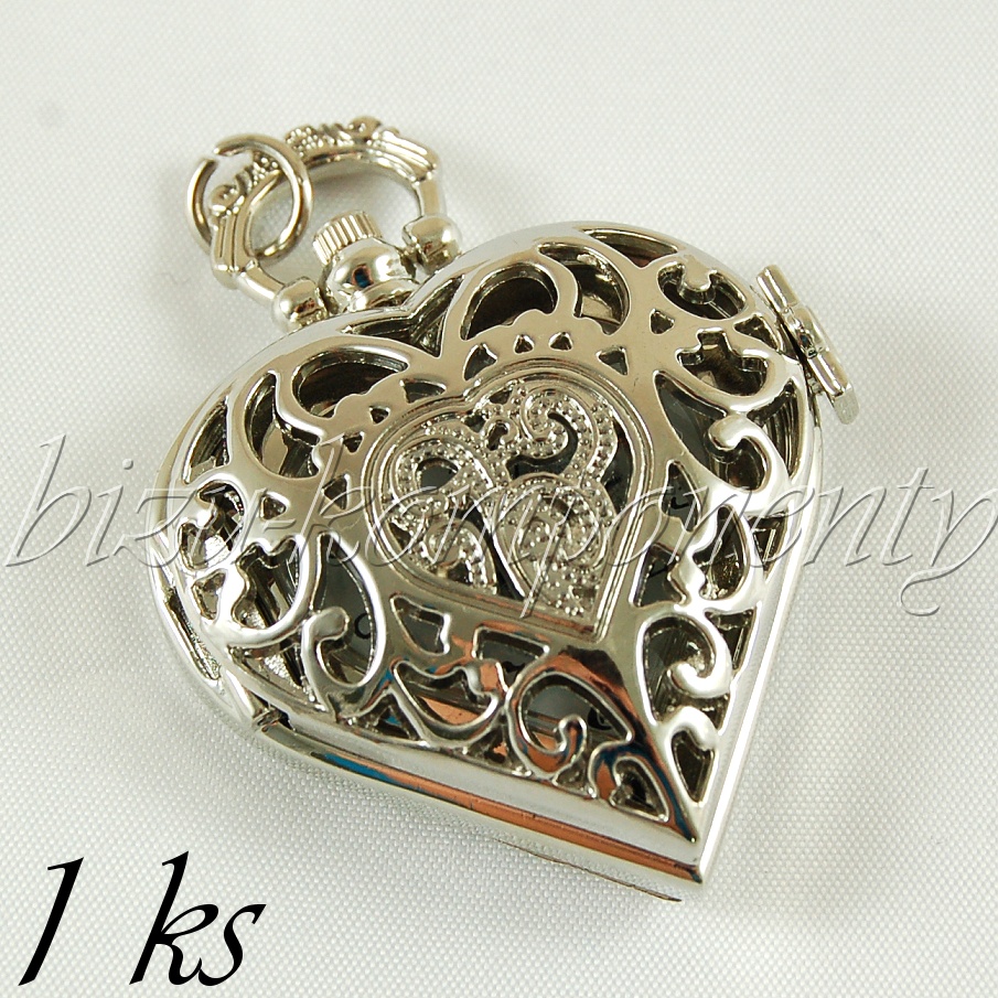 Stříbrné srdcové hodinky (32 0006)