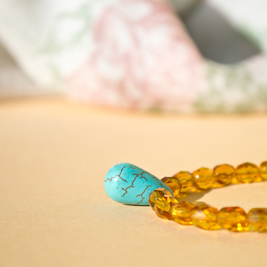 Náramek s kapkou tyrkenitu