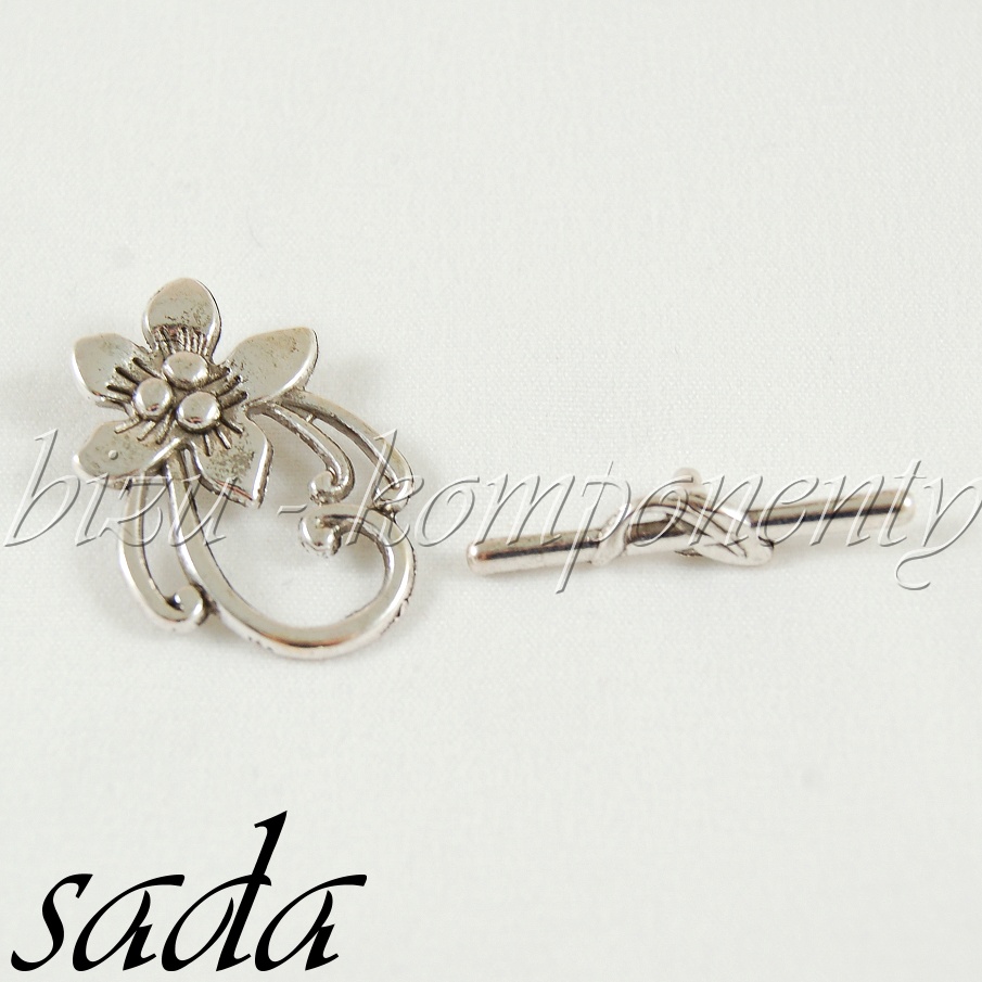 Velké zapínání květ, stříbrná barva (10 4106)