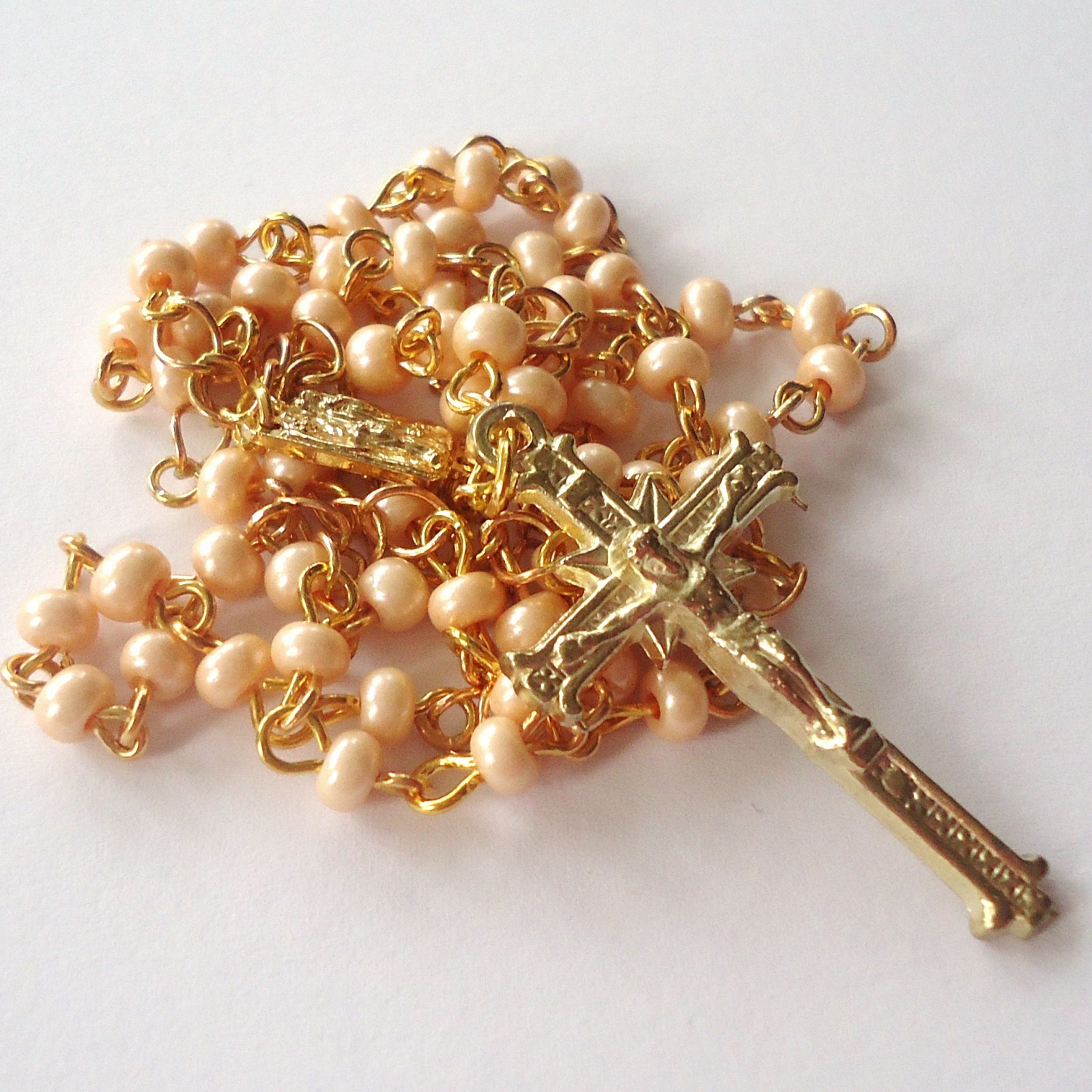 Růženec dětský meruňkový