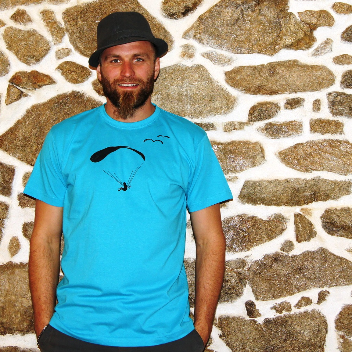 Tyrkysové triko padáčkové