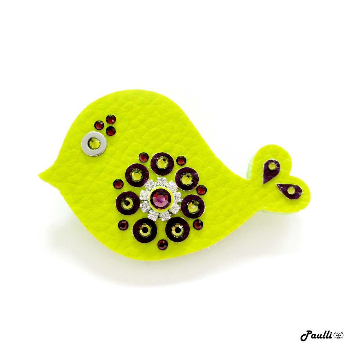 Zelený ptáček s kamínky