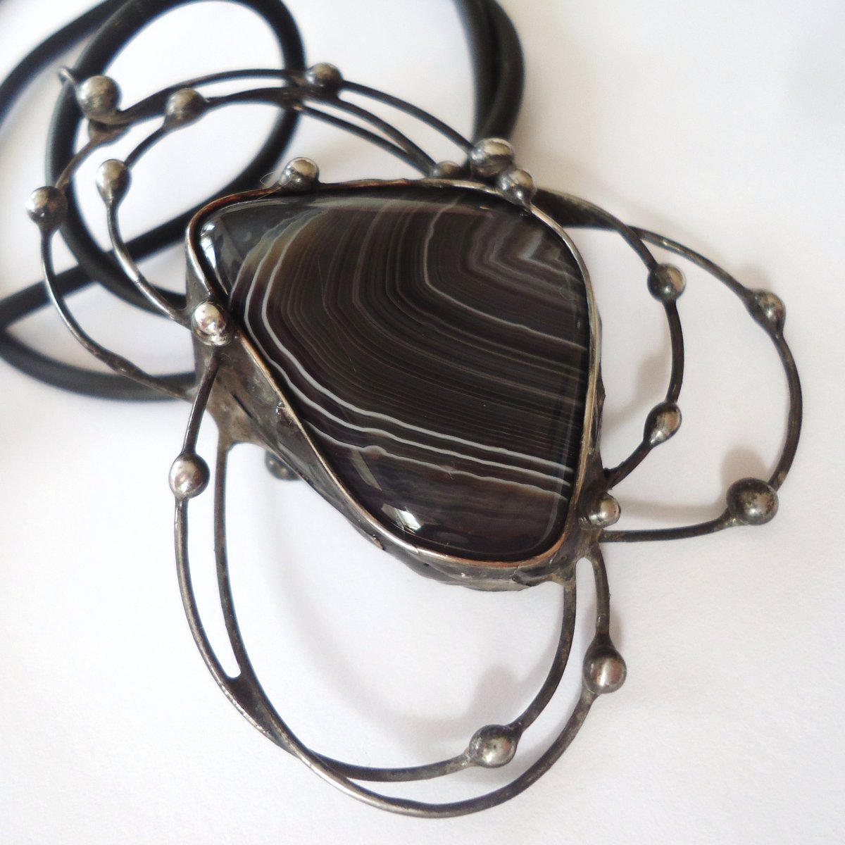 STŘEDEM VESMÍRU - Achát