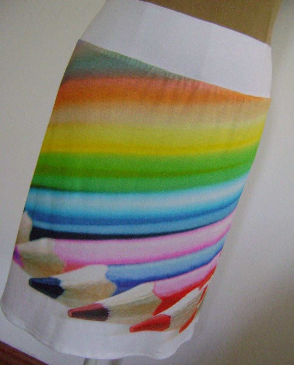 Sukně Pastelky, orig.potisk, vel.44-46