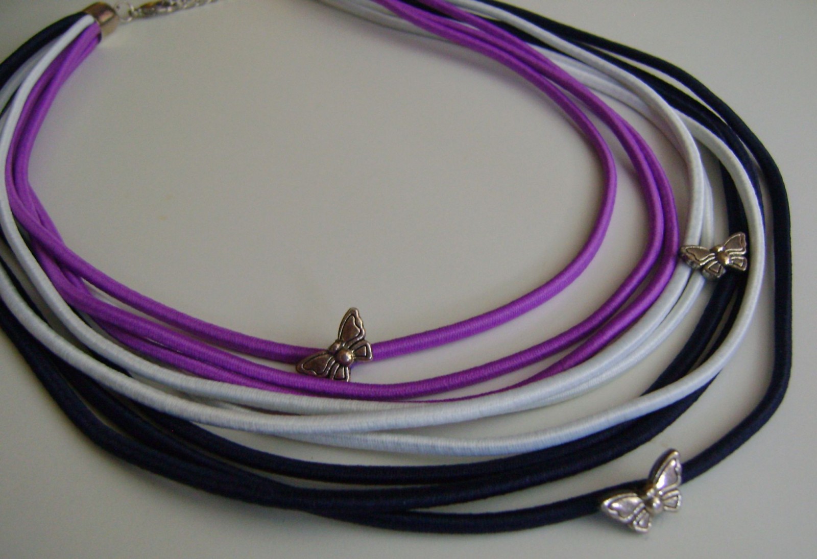Náhrdelník s motýlky
