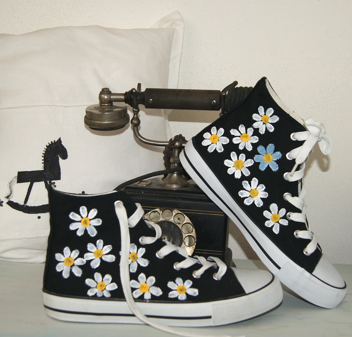 Malované tenisky kopretinkové vel.40