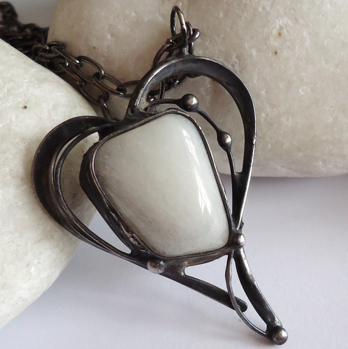 Měsíční... (dlouhý řetízek)