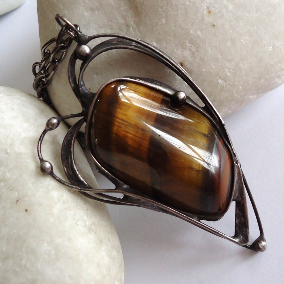 Tygří ... (dlouhý řetízek)