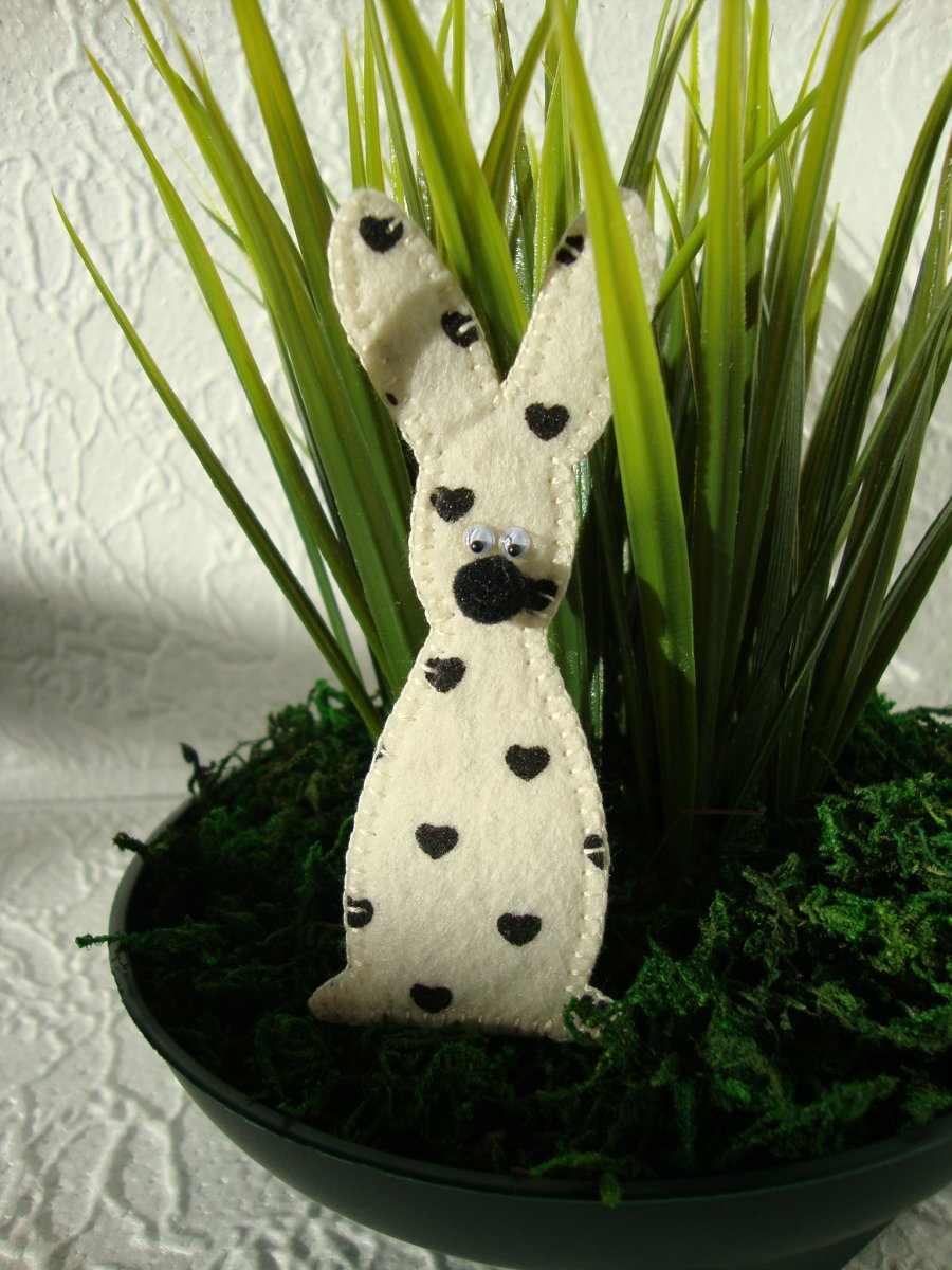 Zajíc srdíčkový  - magnetka