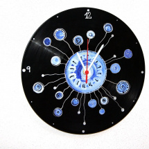 Originální vinylové hodiny kuličkové modré