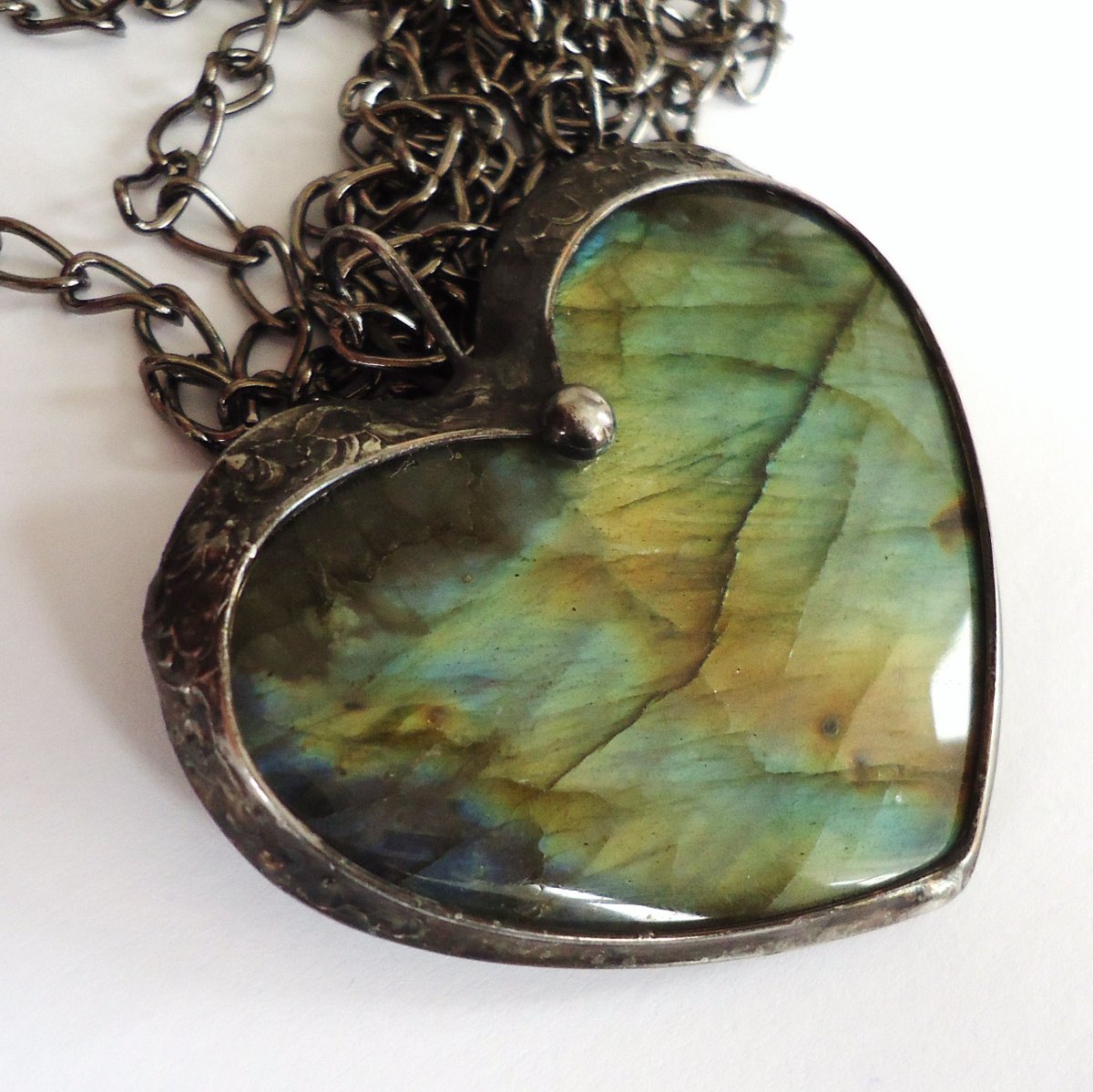 Velké srdce (labradorit) ...