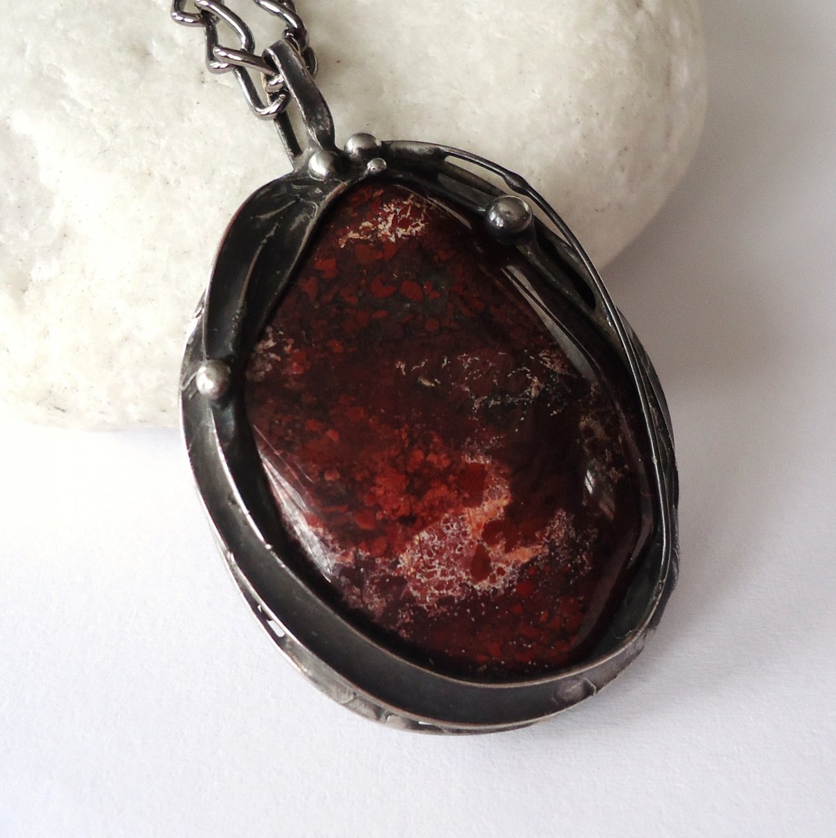 Pro štěstí ... (jaspis brekcie)