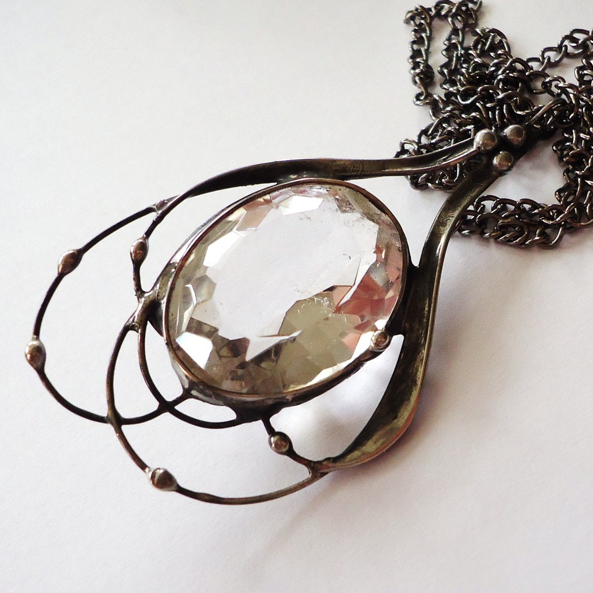 Křišťál ... (dlouhý řetízek)