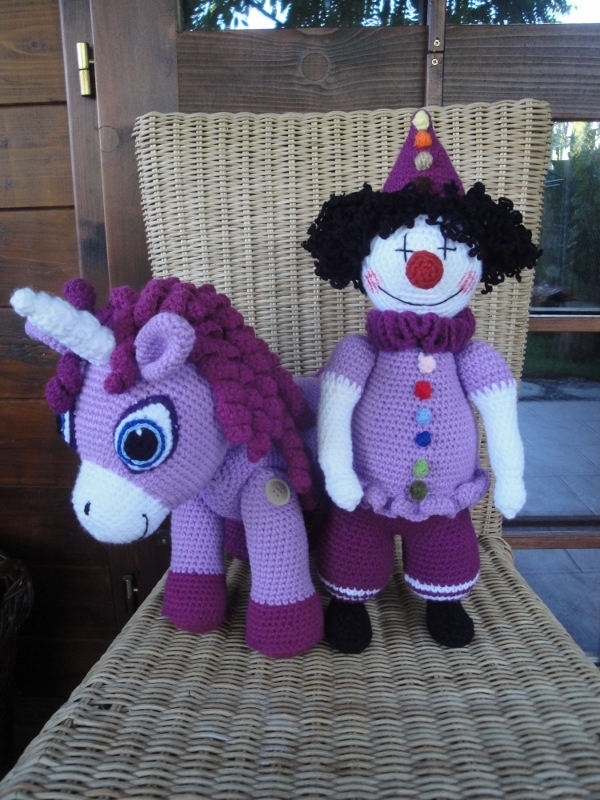  kamarádi do fialova NA OBJEDNÁVKU