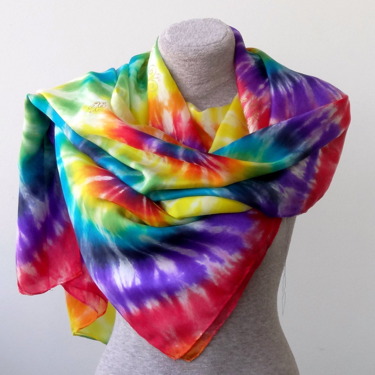 XXL pareo či extra velká hedvábná šála  