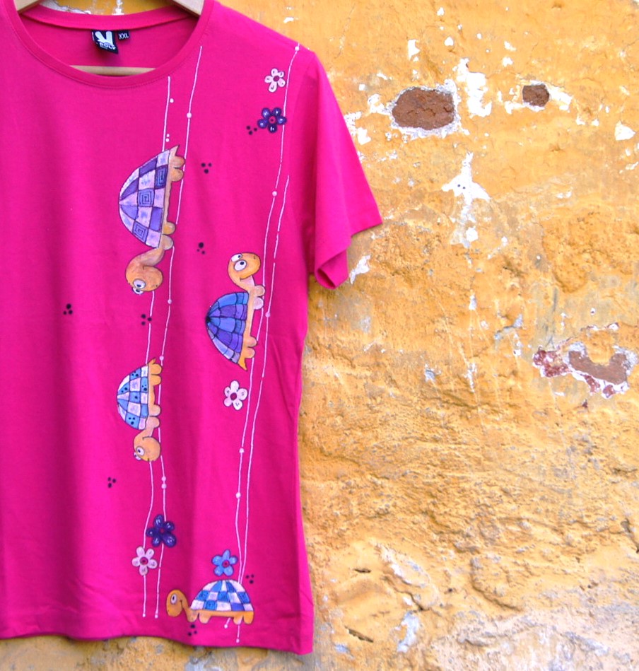 Malinové malované triko vel.XXL želvičkové