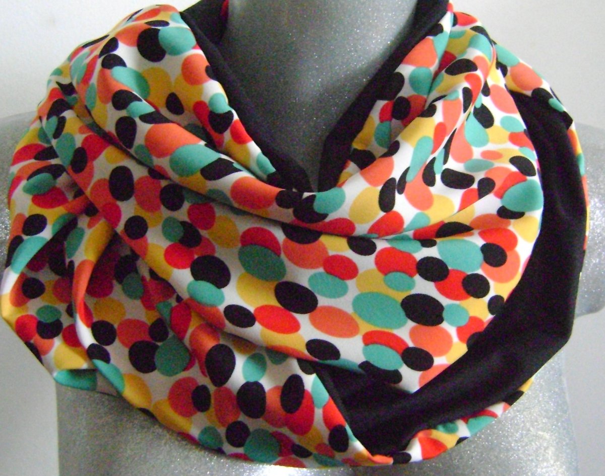 oboustranná nekonečná šála