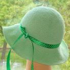 Letní háčkovaný klobouk
