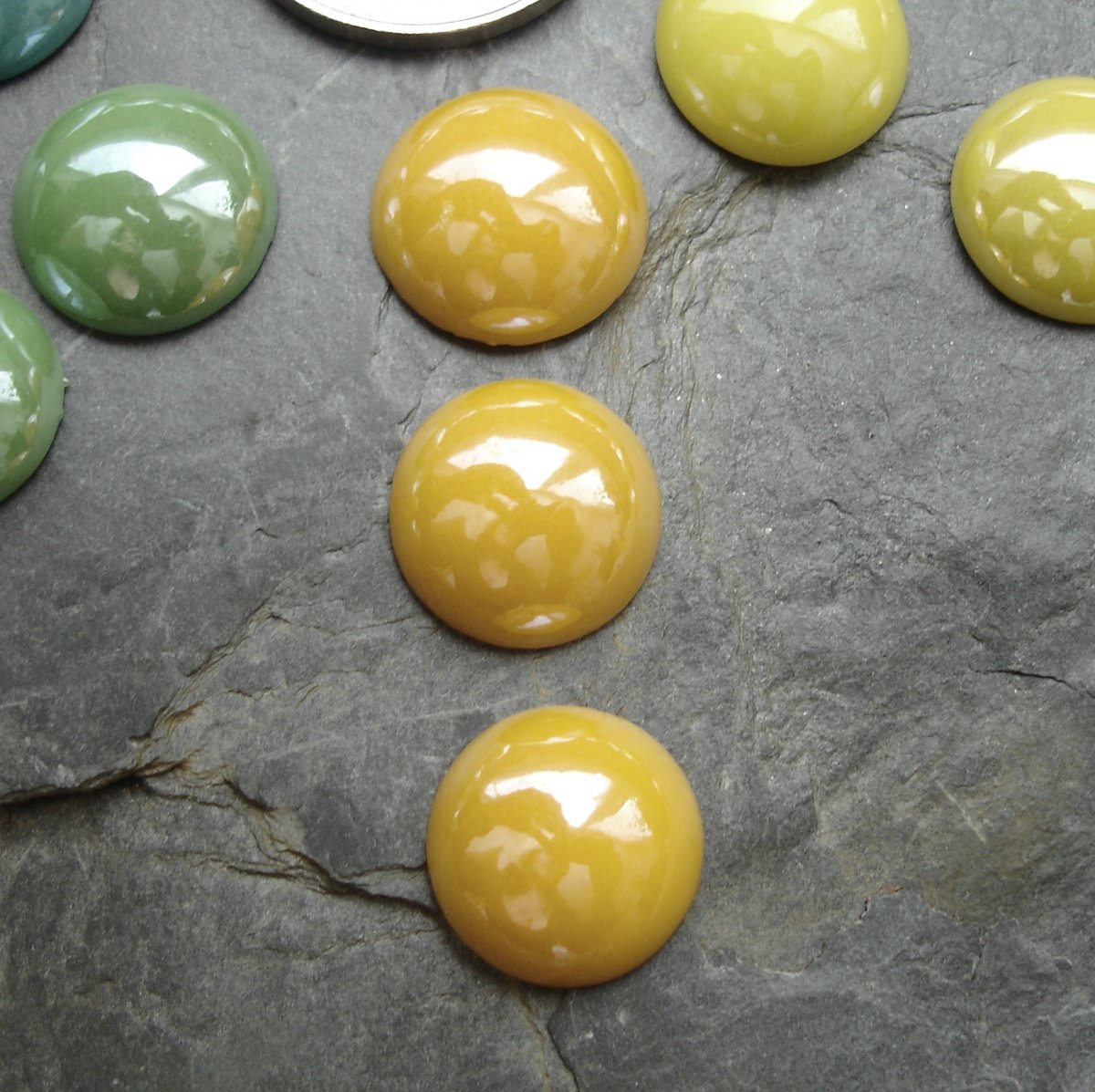 Skleněný kabošon 14mm - oranžový - 2 ks