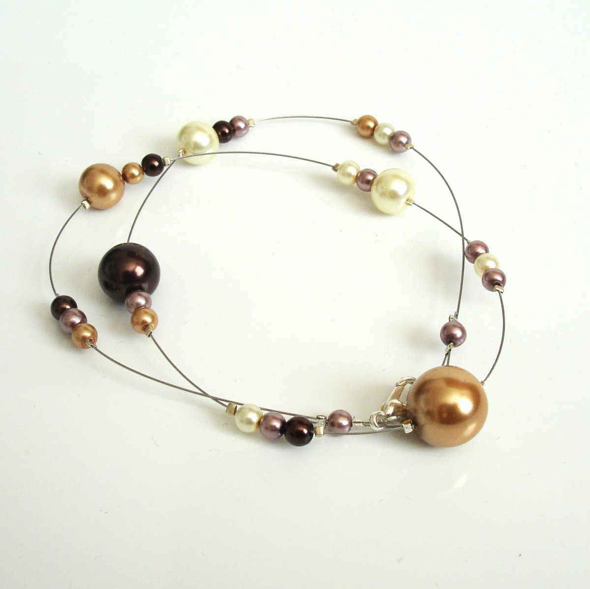 Náhrdelník se zlatou perlou